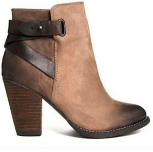 Aldo salazie leather ankle boots euc